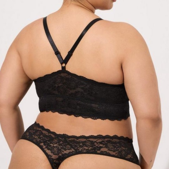 🆕 Black Lace Mid Rise Thong With V-Waist 1 1X 14 16 3 3X 22 24 NWT Torrid New! - Picture 3 of 4